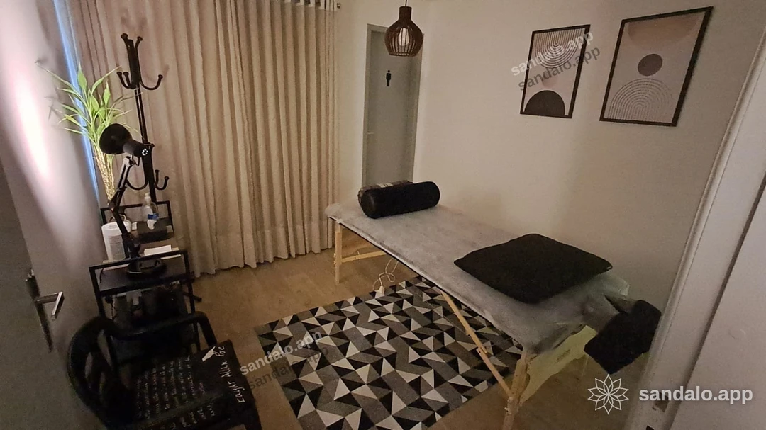 Foto de Massoh Massagem, massagista em Curitiba