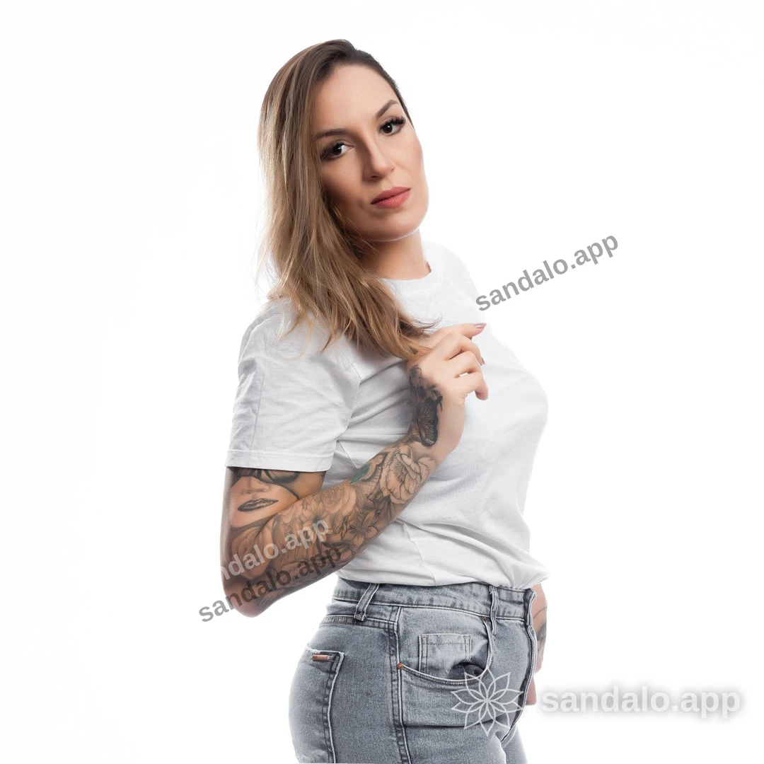 Foto de Tallitá , massagista em São Paulo