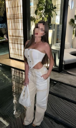 Imagem 3 do massagista Scarlet