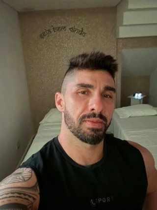 Imagem 1 do massagista Terapeuta Matheus Gasques