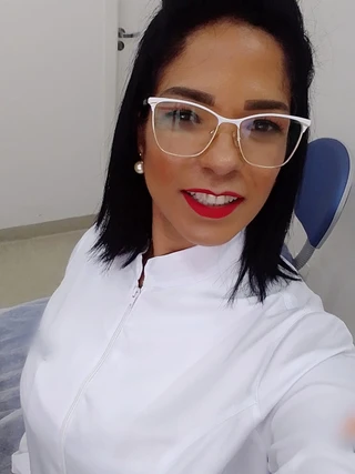 Imagem 3 do massagista Madame Sara Oliveira