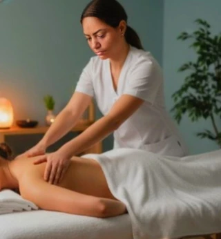 Imagem 3 do massagista Alana