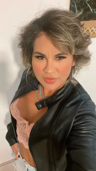 Imagem 5 do massagista Aminah Dharab