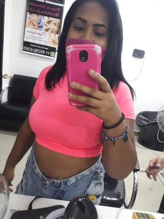 Imagem 1 do massagista Luh Massoterapeuta