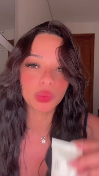 Preview do video 1 do massagista Michele 