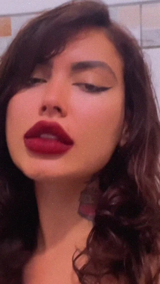 Preview do video 4 do massagista Melany