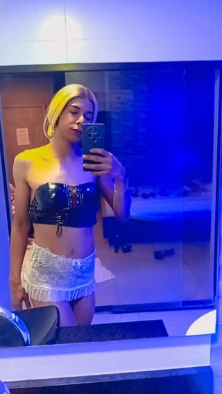 Imagem 4 do massagista Mikaella trans sexy