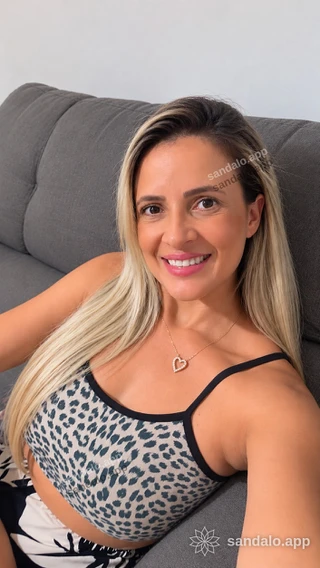 Imagem 2 do massagista Carla Oliveira