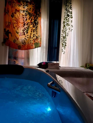 Imagem 4 do massagista Jaya Massoterapeuta