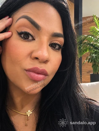 Imagem 2 do massagista Maya Armani