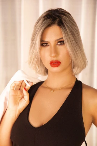 Imagem 1 do massagista Mel Loira