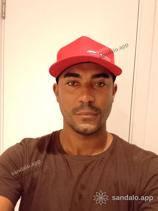 Imagem 1 do massagista Romário dos Santos
