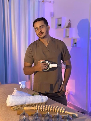 Imagem 3 do massagista Rikson