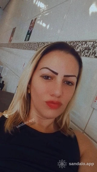 Imagem 1 do massagista Ariane Ribeiro